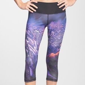 Adidas Womans Mid-rise Workout‎ Tights Tokyo Lights